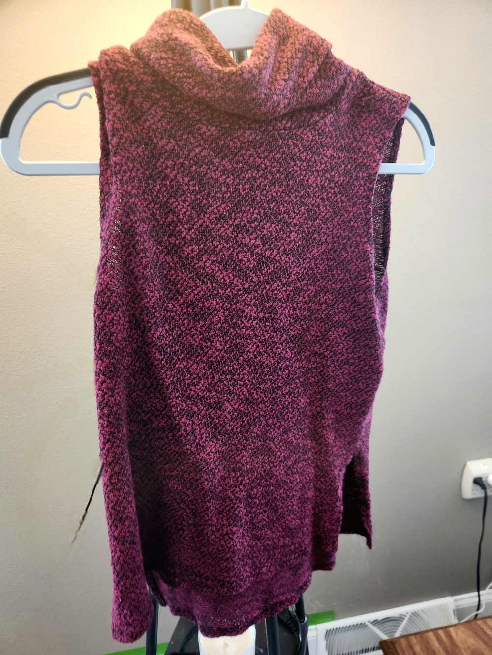 Rue21 Marled Berry Sleeveless Turtleneck Top